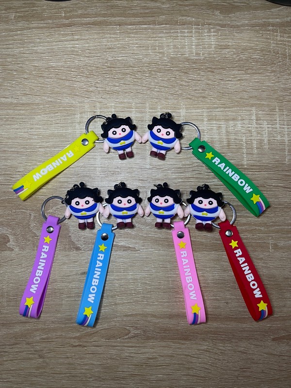 Móc Khoá Hình Cô Bé Tóc Xoăn Dễ Thương Thời Trang