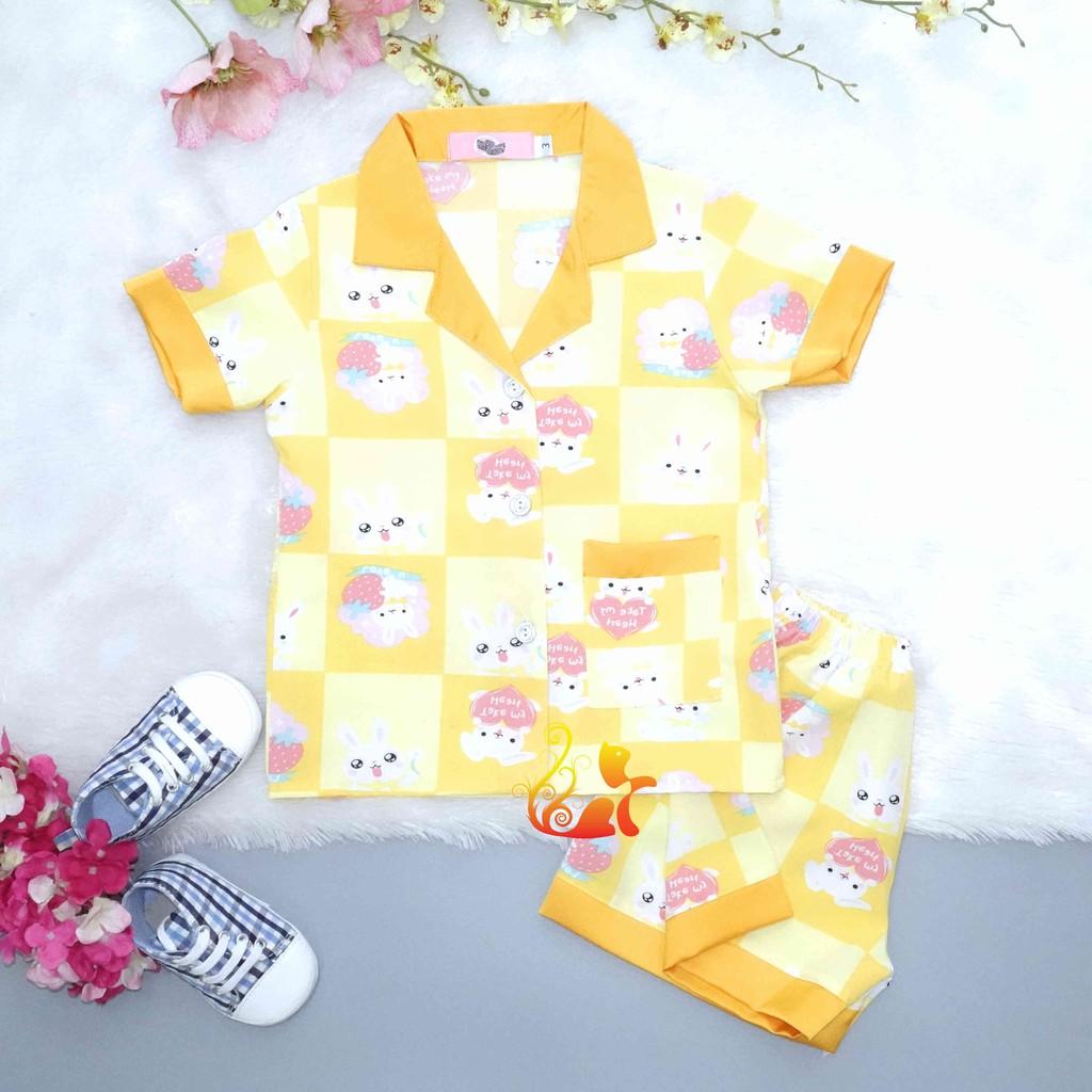 Đồ Bộ Pijama Satin Lụa Hàn &quot;Thỏ ô vuông&quot; Phối Cổ Trơn Quần Đùi Cho Bé - Từ 12kg - 42kg