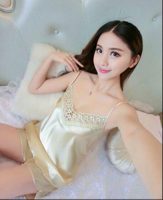 Bộ ngủ lụa 2 dây có ren