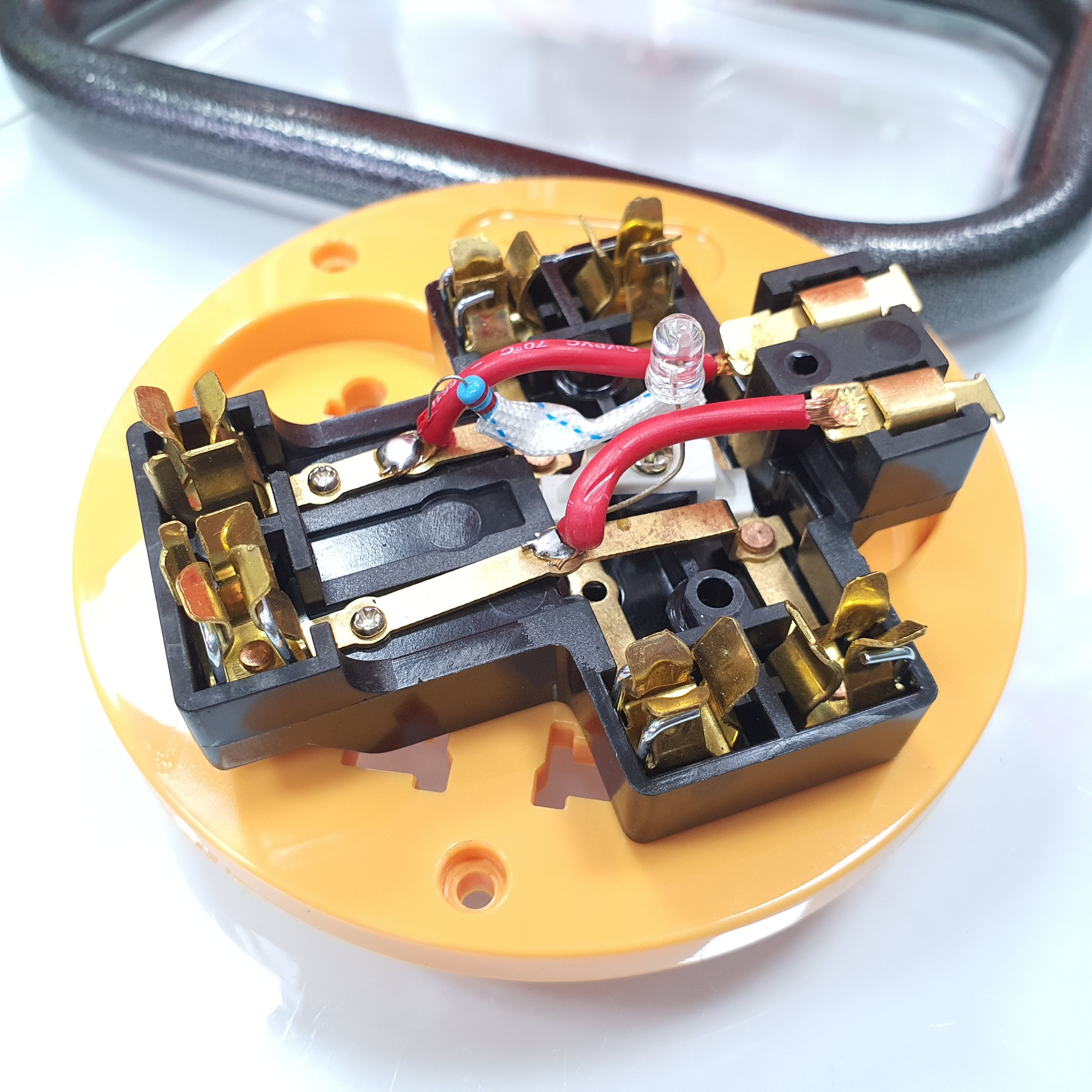 Ổ cắm điện Rulo quay công trường siêu chịu tải không dây RU3500W và có dây RU1916A Sopoka
