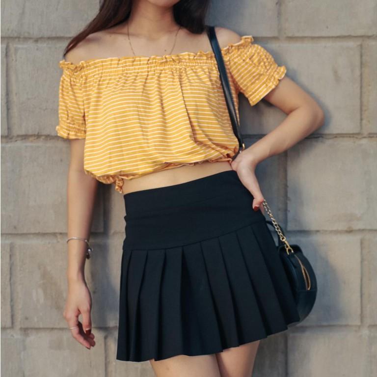 Áo Croptop trễ vai Chloe Katie sọc