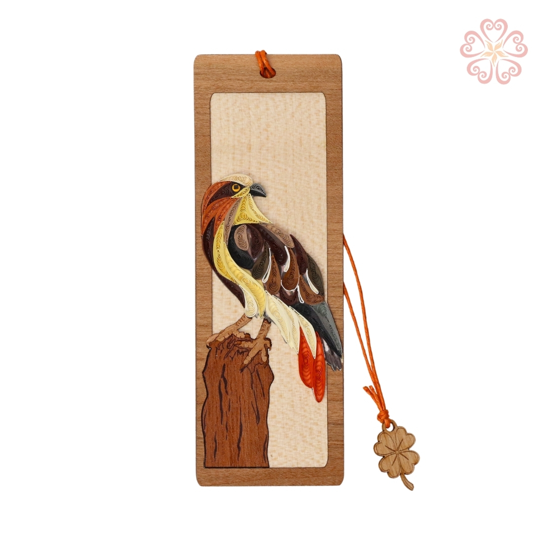 Bookmark nghệ thuật - chú chim ưng - size 13.5 x 5.3 cm