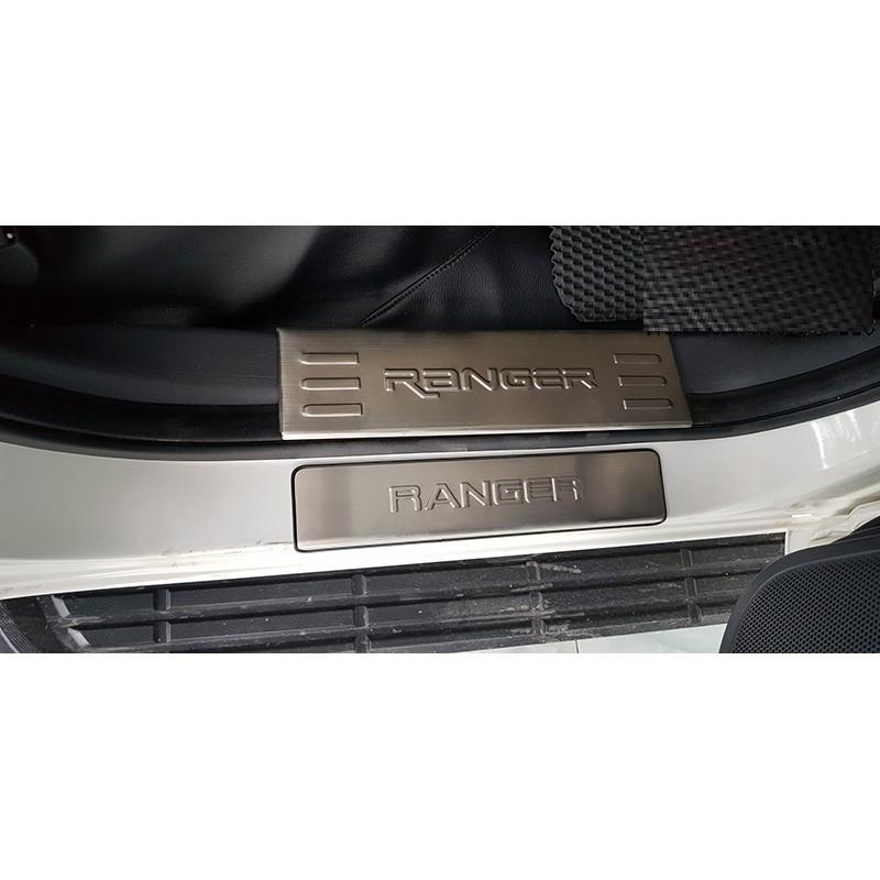Ốp bậc trong ngoài inox xe Ford Ranger 2016-2019