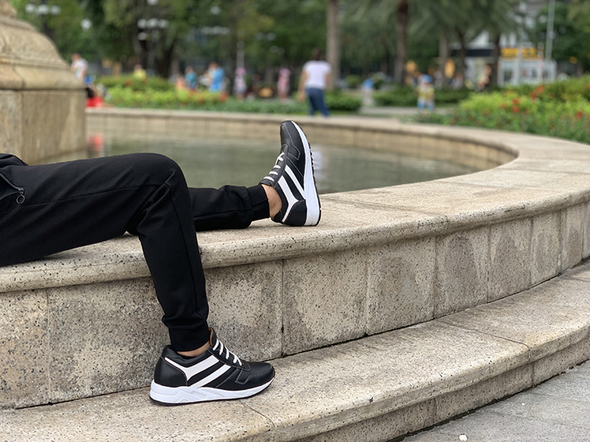 GIÀY CAO NAM SIÊU NHẸ T20 ĐEN TRƠN 7CM