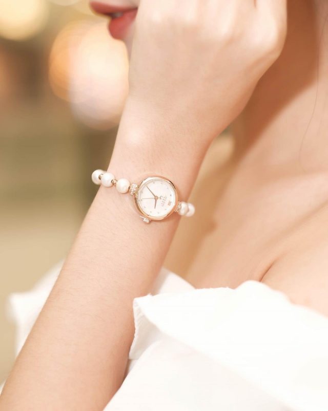 Đồng hồ nữ Julius thời trang dây ngọc trai Ja-1346