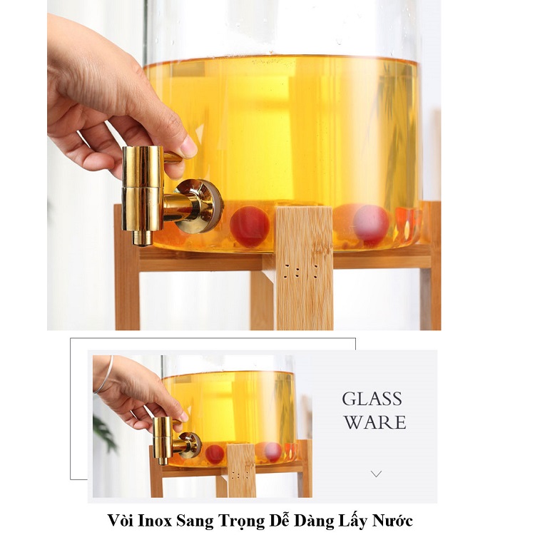 Bình thủy tinh đựng nước chịu nhiệt, bình ngâm nước trái cây có vòi kèm kệ gỗ sang trọng.