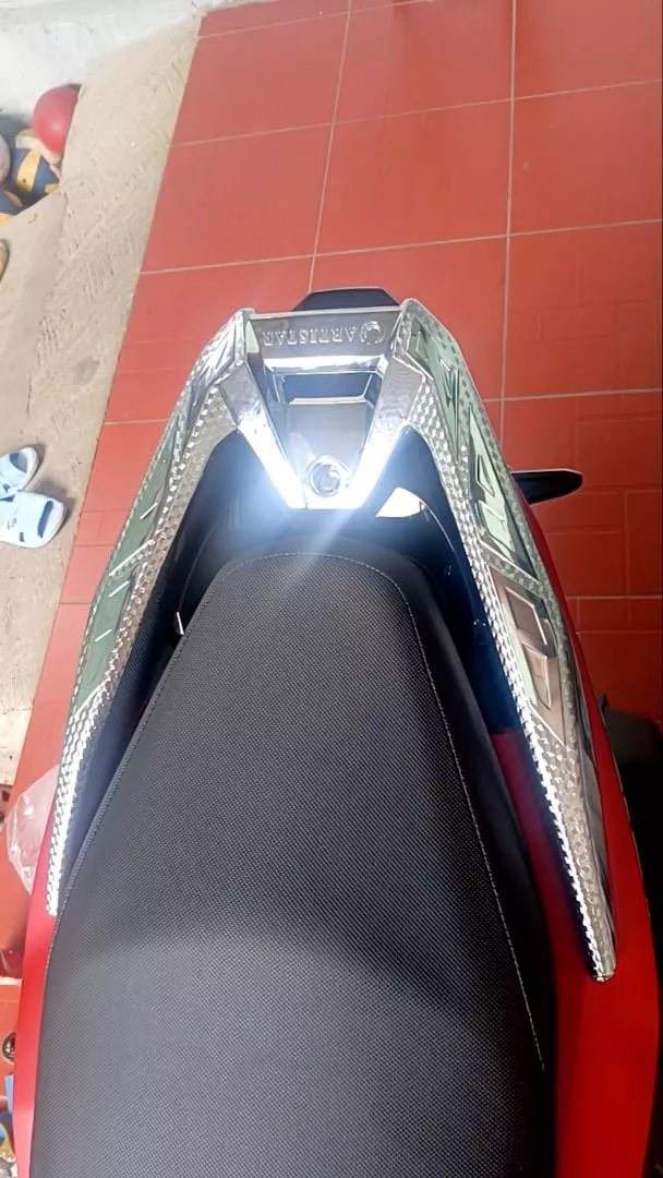 VARIO 160cc - VARIO 2022 2023 ỐP TAY DẮT DÙNG CHO ĐỜI XE VARIO CROM