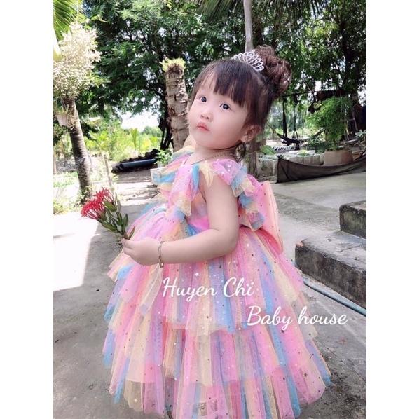 Váy cầu vồng sao lấp lánh