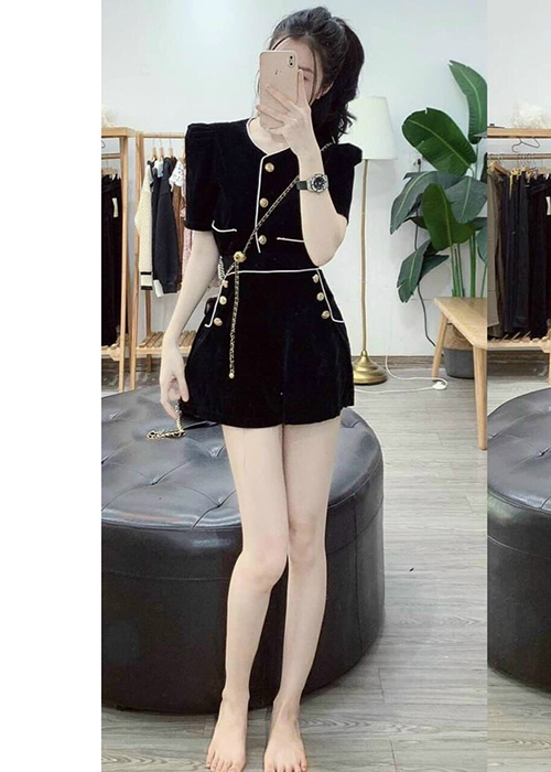 Set Đồ Bộ Nữ Thun Dẻo Co Giãn Đính Nút Xinh Xắn