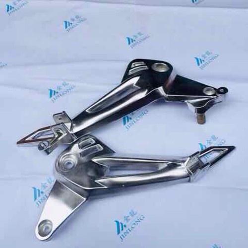 Gác chân nhôm đùi gà gắn wave loại tốt