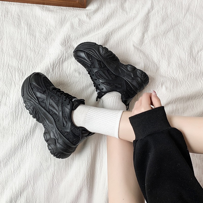 Giày Thể Thao Nữ MWC Đế Cao Thiết Kế Kiểu Dáng Buộc Dây Sneaker Trẻ Trung Năng Động Màu Đen Kem NUTT- 0615