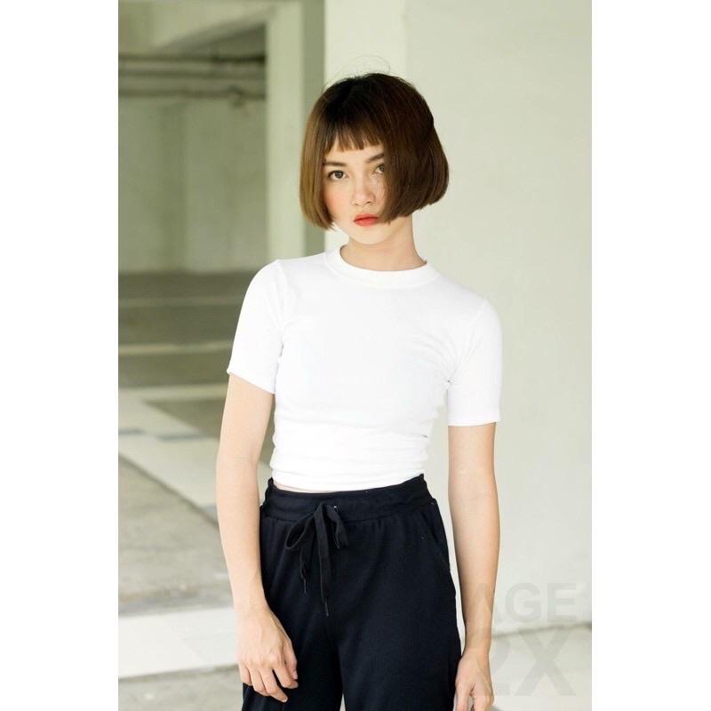 Áo thun nữ croptop tay ngắn đẹp ôm body unisex - áp phông croptop hai màu đen trắng chất cotton mát