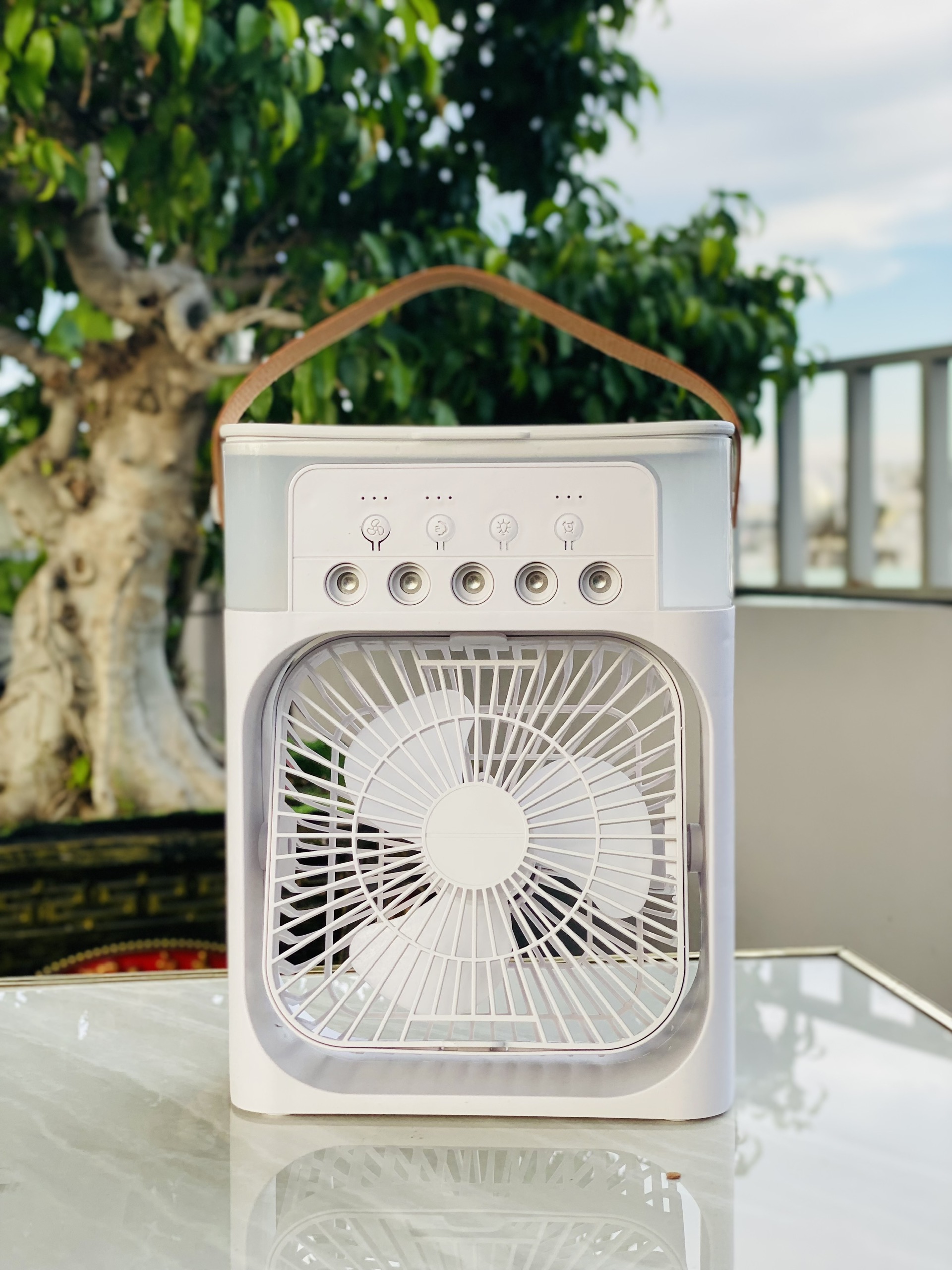 Quạt Điều Hòa Hơi Nước Mini A60 600ml , Quạt Phun Sương Tạo Ẩm Làm Mát Để Bàn Văn Phòng 5 Vòi Phun Đèn Led Nhiều Màu hàng nhập khẩu