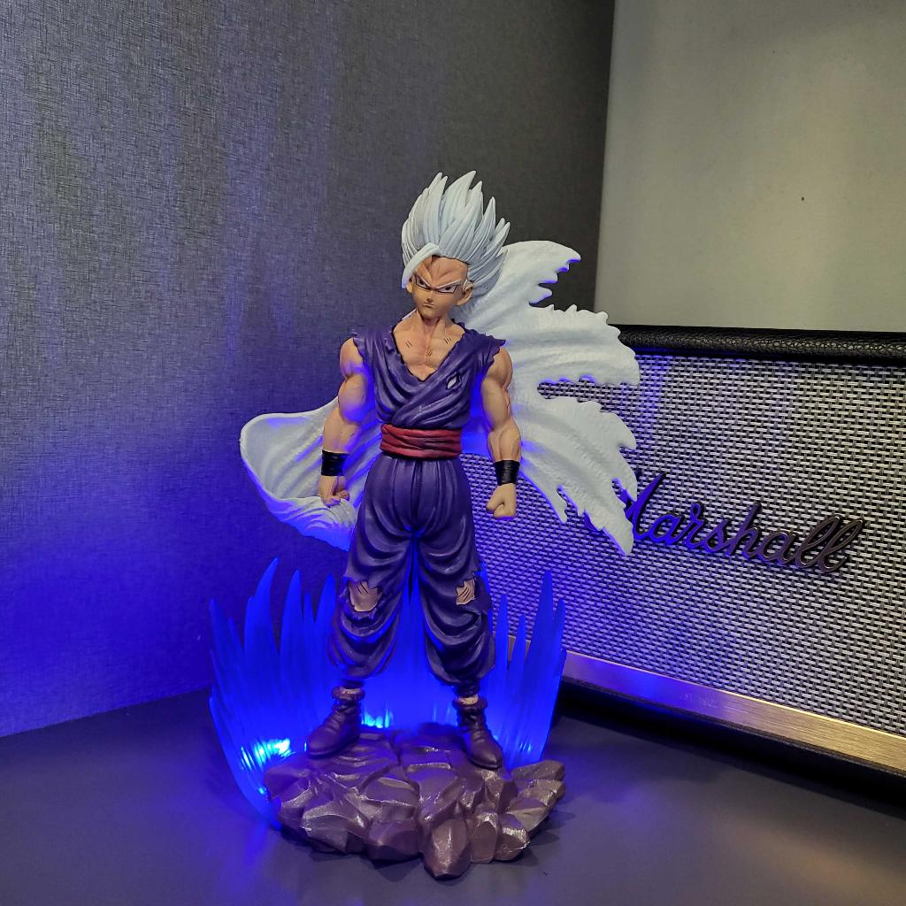 Mô hình Beast Gohan áo choàng 24 cm có LED - Dragon Ball