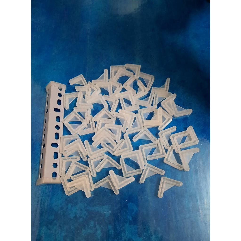 Nhựa trống trầy V lỗ,miếng nhựa trống xước V lỗ,đế chống trầy V lỗ,miếng nhựa nót đế V lỗ
