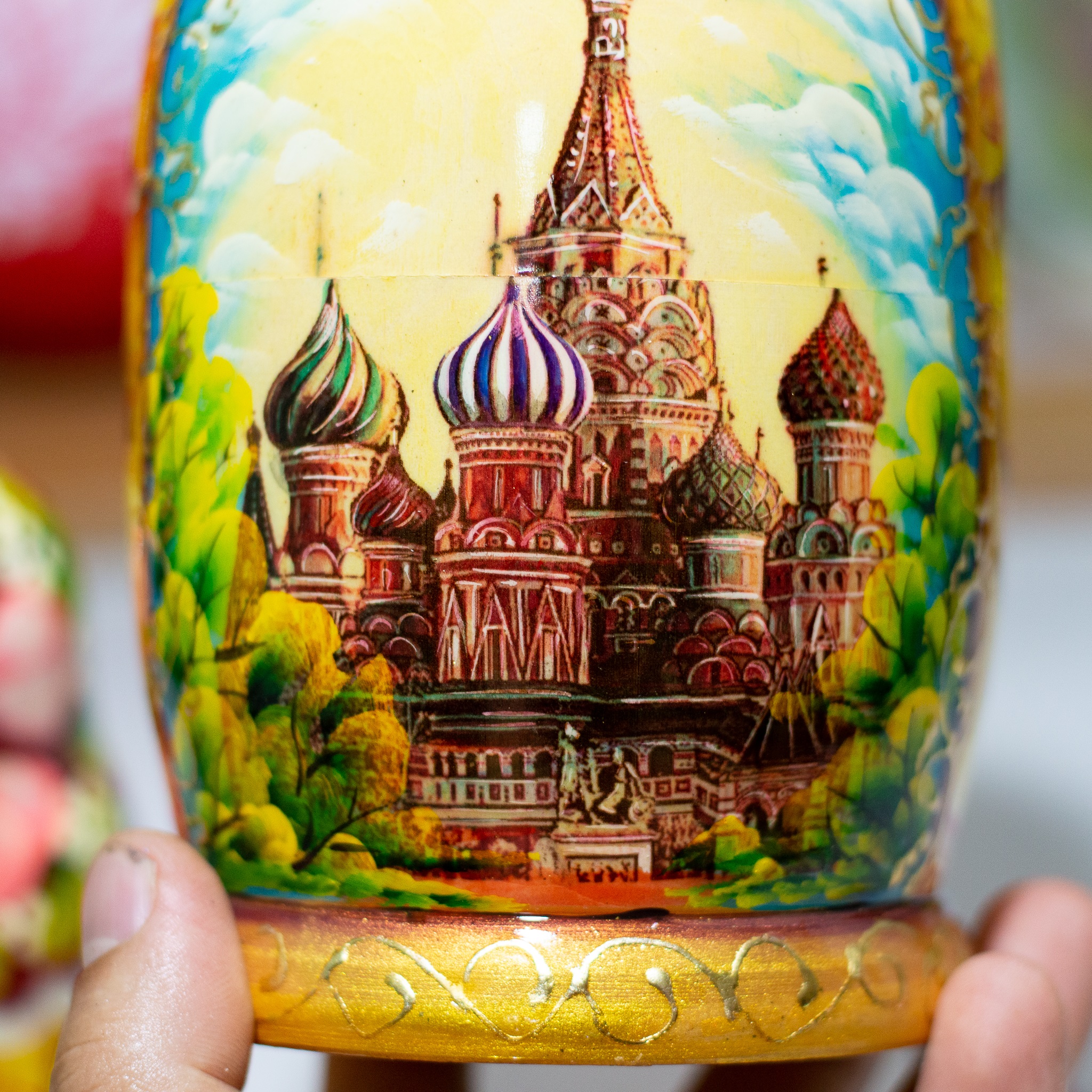 BỘ BÚP BÊ MATRYOSHKA 7 LỚP CAO 21CM VẼ HOA VĂN "PHONG CẢNH MOSKVA"