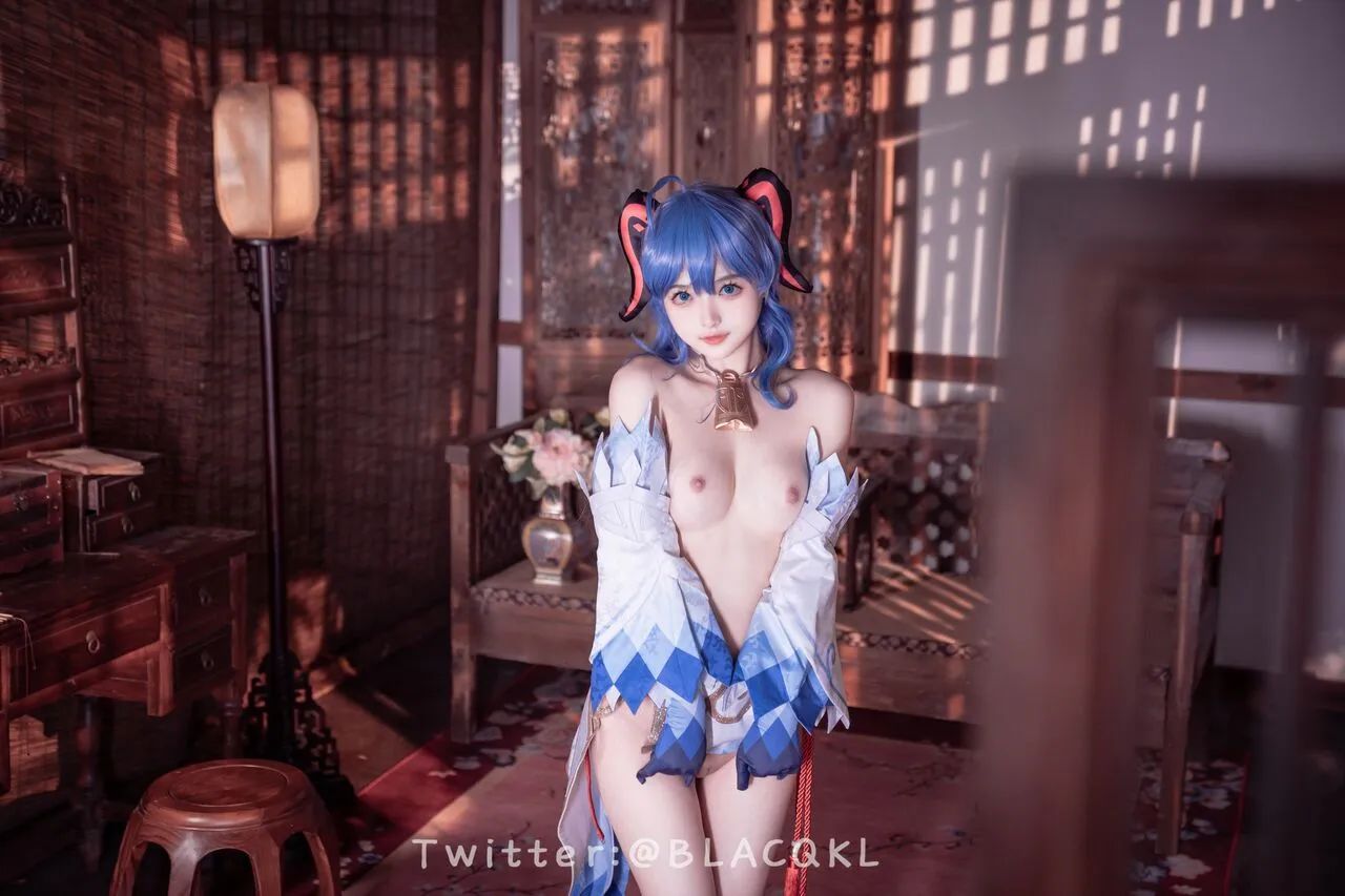 hình cosplay chapter 175 8