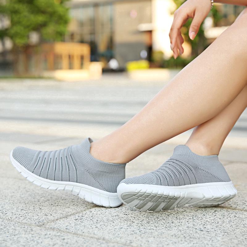 Giày Sneaker Thể Thao Cho Nữ