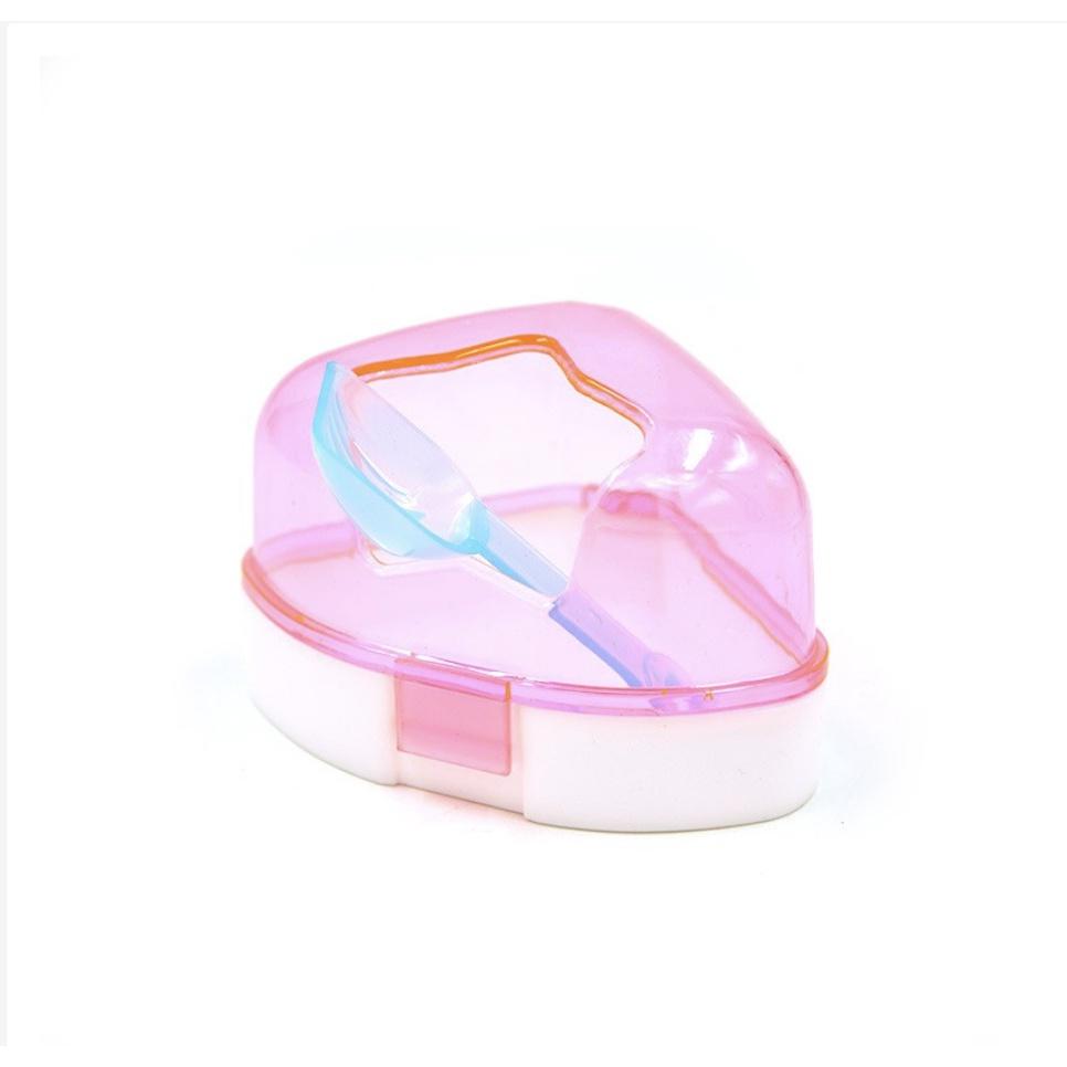 Toilet hamster trong suốt hình sao tạo không gian thoải mái cho thú cưng