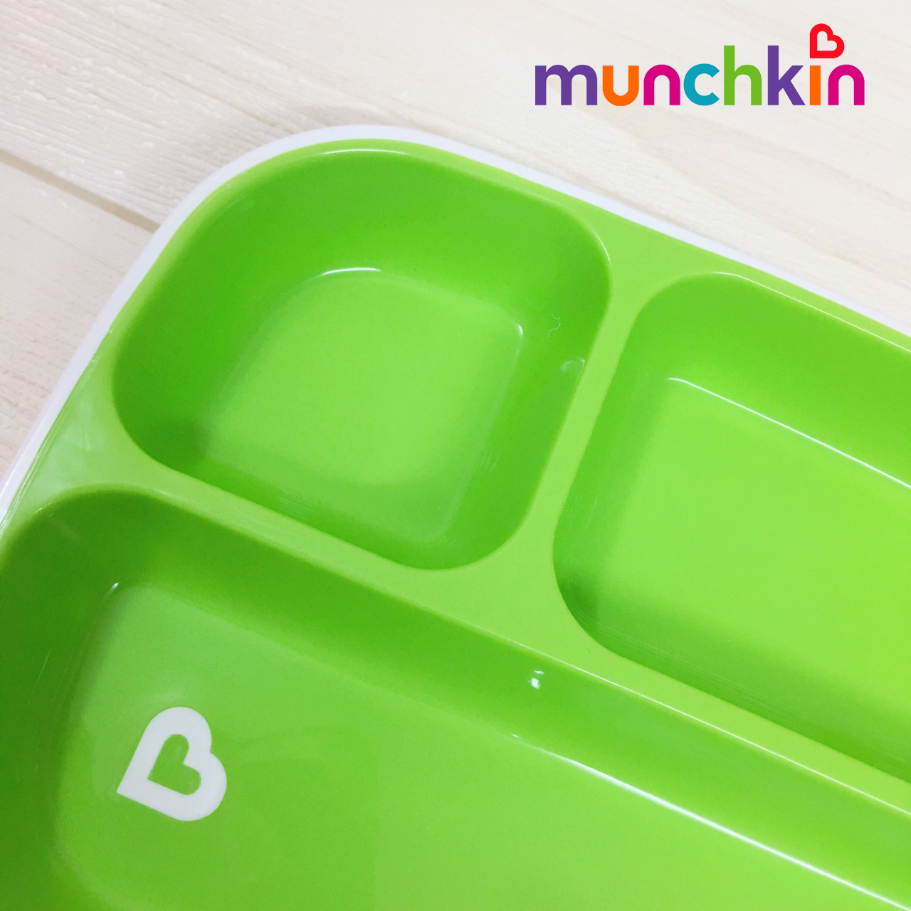 Combo Đĩa Chia Ngăn Kèm Thìa Mềm Munchkin