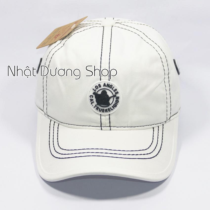 Mũ lưỡi trai ,Nón kết thêu mặt da Địa. Bàn đẹp sang trọng phù hợp cho cả nam và nữ yêu thích nón xịn.