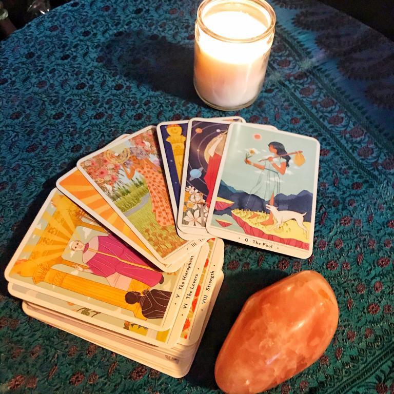 Bài Oracle True Heart Intuitive Tarot Tặng Đá Thanh Tẩy