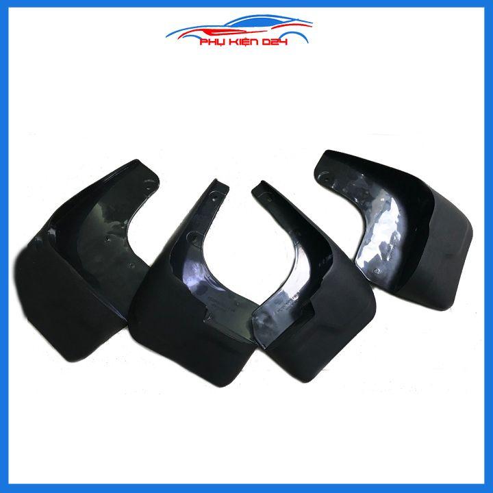 Bộ 4 chắn bùn chuẩn cho xe Innova 2017-2018-2019-2020 (kèm bộ ốc)