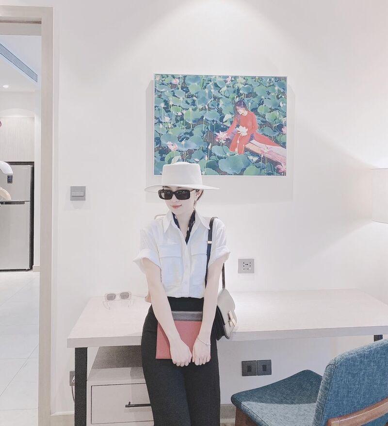 Áo sơ mi đũi cộc tay nắp túi fom rộng