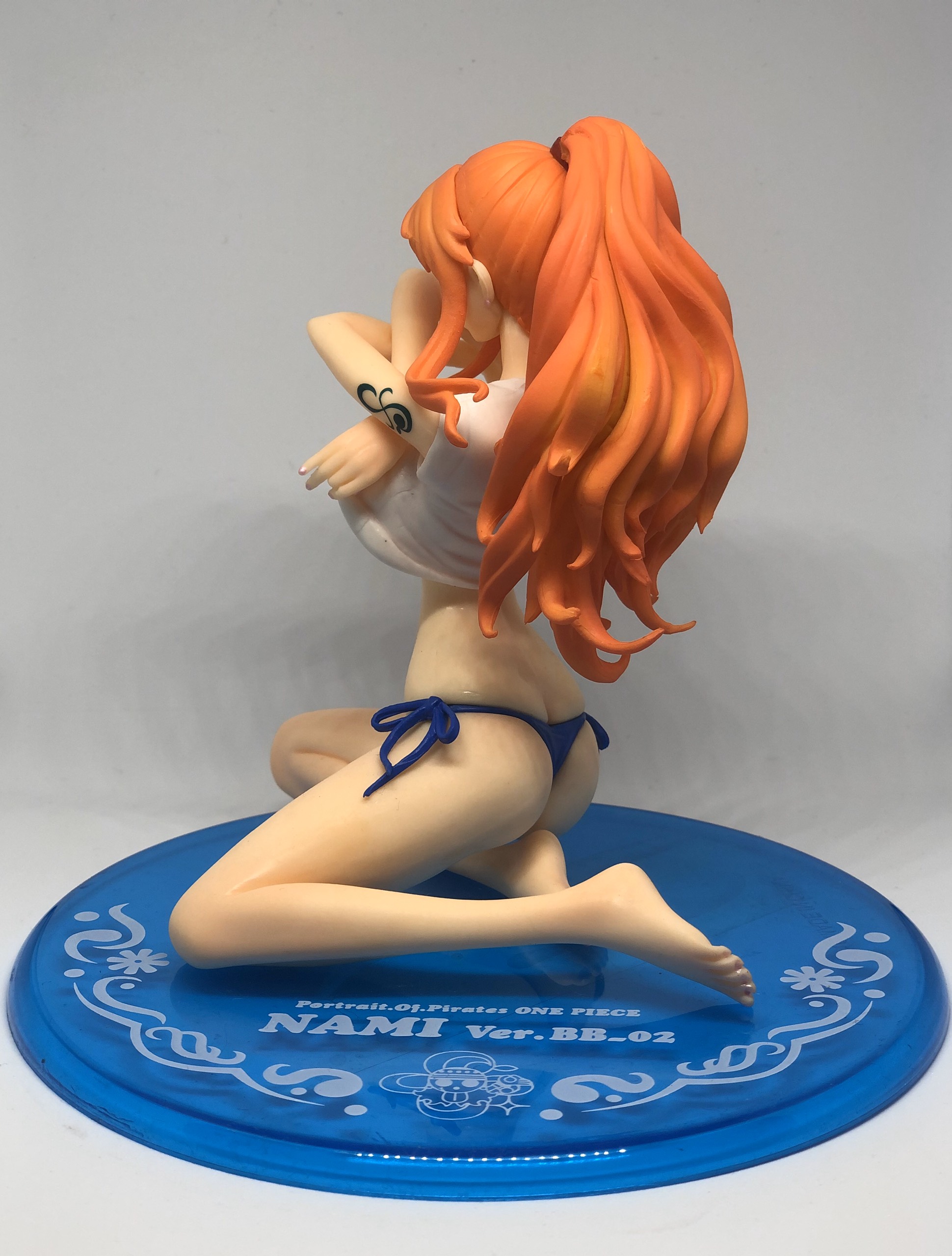 Mô Hình Nhân Vật Nami Mặc Áo Tắm - One Piece