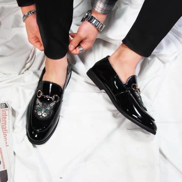 Free ship giầy lười da bóng thêu mèo xanh