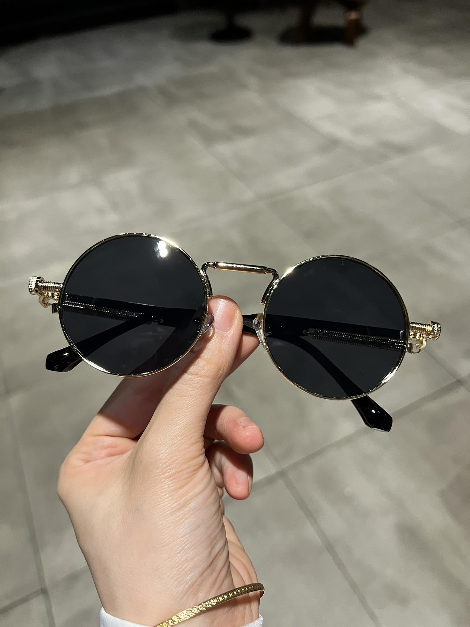 Kính râm nam Mắt tròn xoe phong cách retro nam nữ
