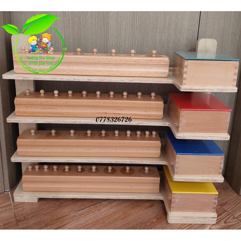 Kệ để bộ trụ có núm và trụ không núm