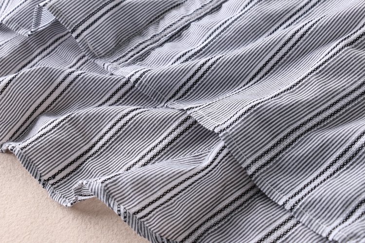 Áo nữ Haint Boutique thiết kế kẻ sọc cổ thắt nơ SM66