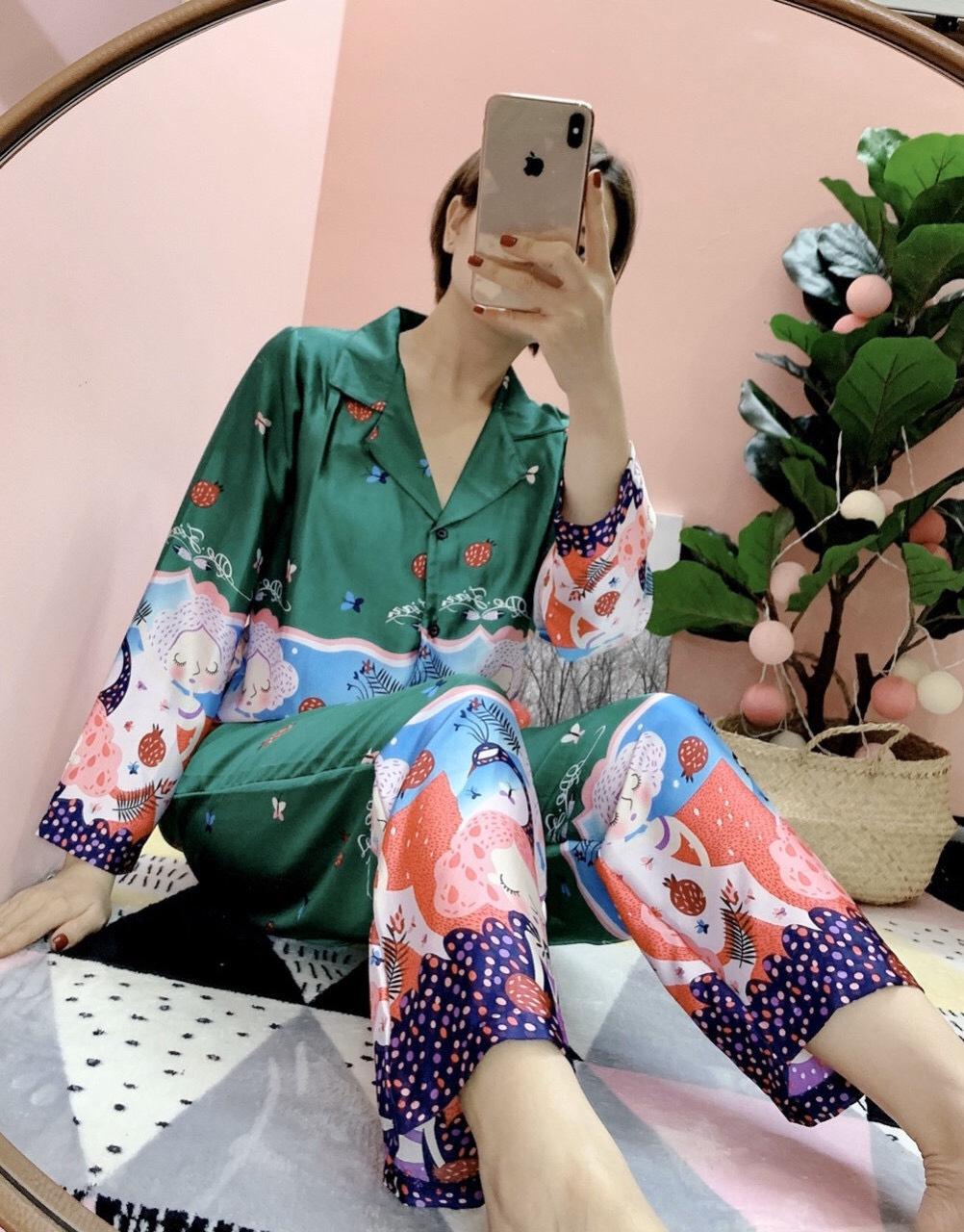 Đồ bộ mặc nhà lụa satin tay dài quần dài mẫu thu đông 2020 mới nhất