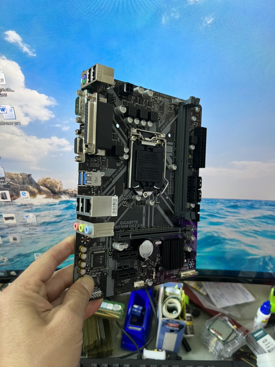 Bo Mạch Chủ (Mainboard) Gigabyte H310M-DS2 (Hàng Chính Hãng)