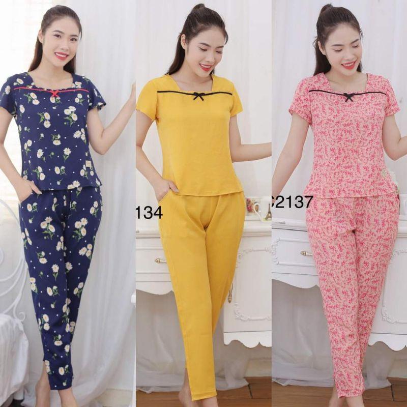 Quần áo cổ vuông cao cấp