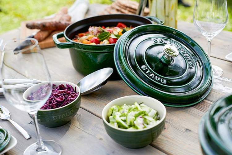 Nồi Tròn Staub 22cm – Màu Xanh Rêu