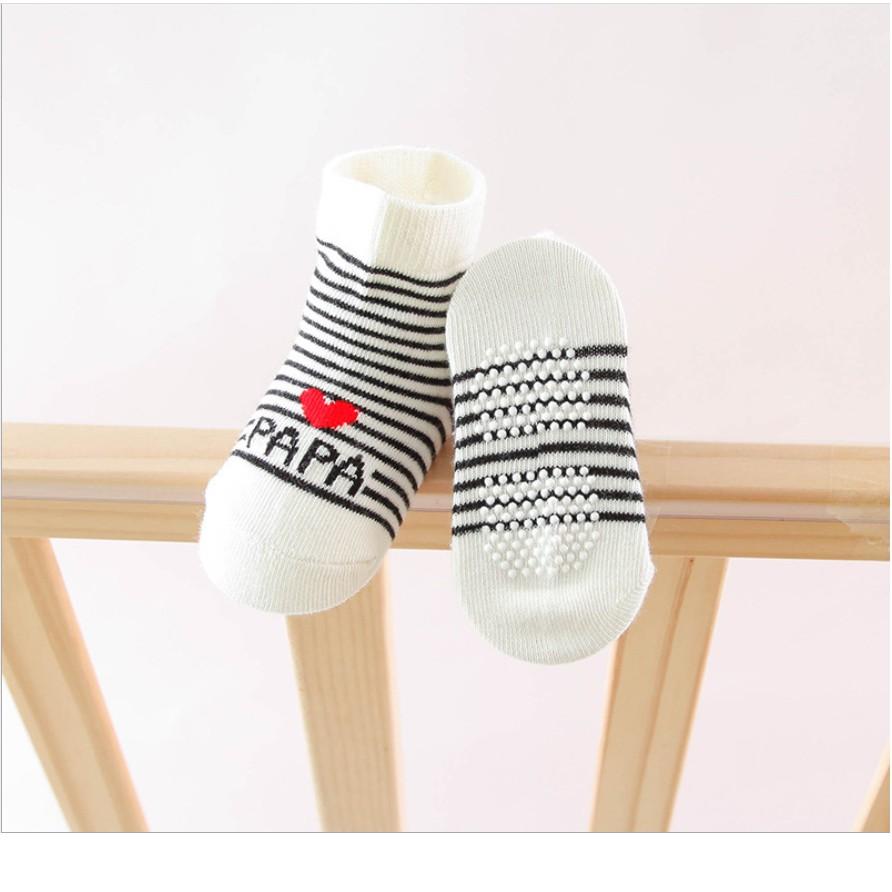 Set 2 đôi Tất sơ sinh I Love Papa&Mama