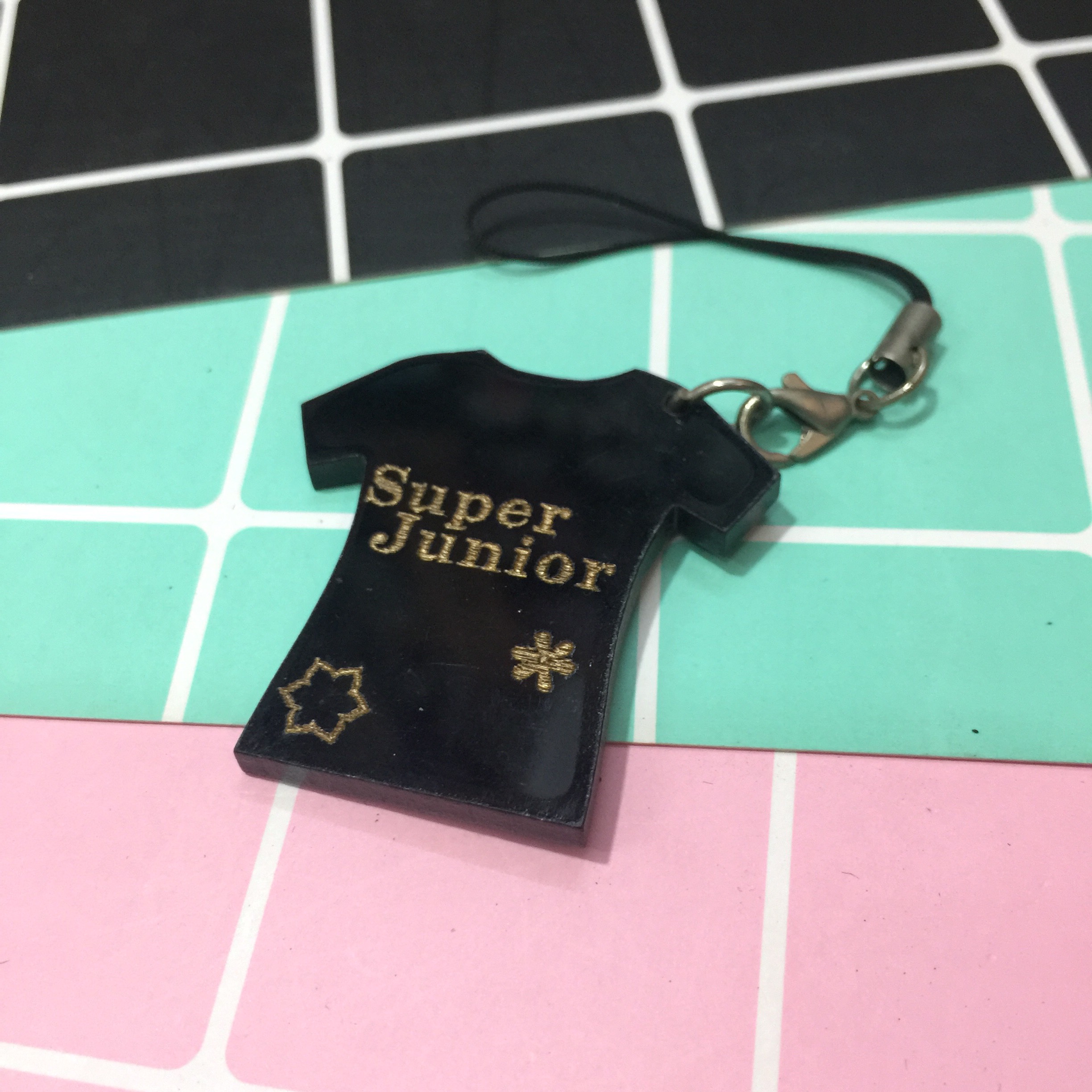 MÓC KHOÁ SUPER JUNIOR COMBO 5 MÓC KHÁC NHAU