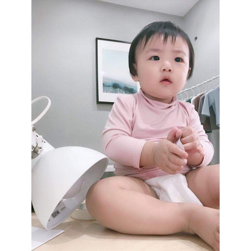 Áo thun lạnh cổ 3 phân giữ nhiệt cho bé loại sịn đẹp