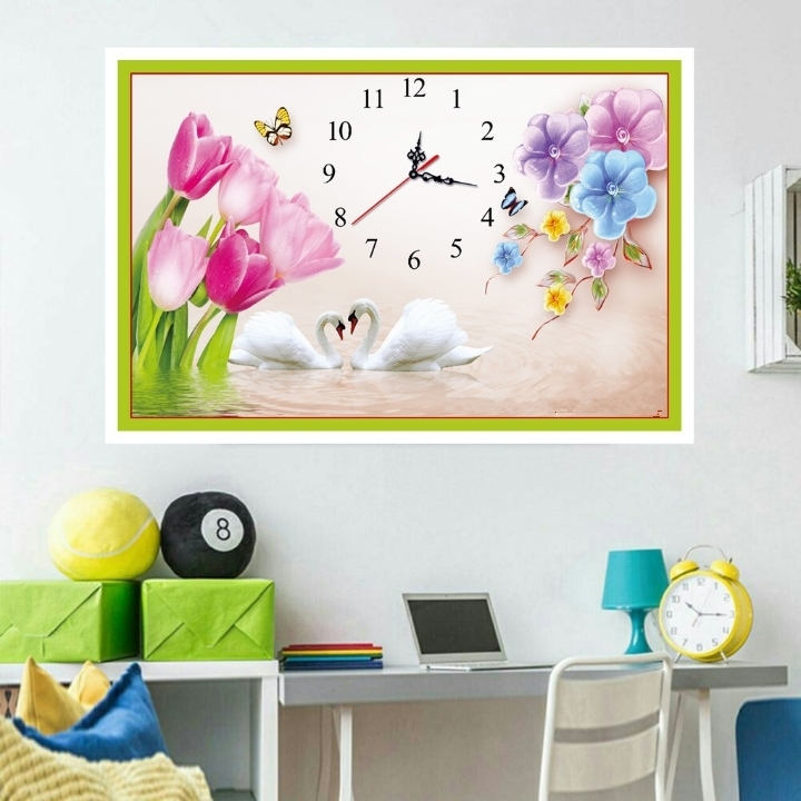Tranh đính đá Đồng hồ hoa Tulip - khách tự đính