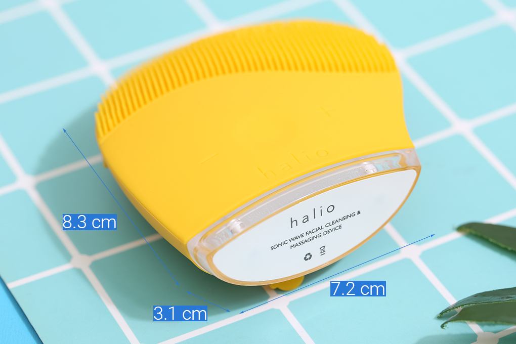 Máy rửa mặt và massage Halio Facial Mustard - Hàng chính hãng