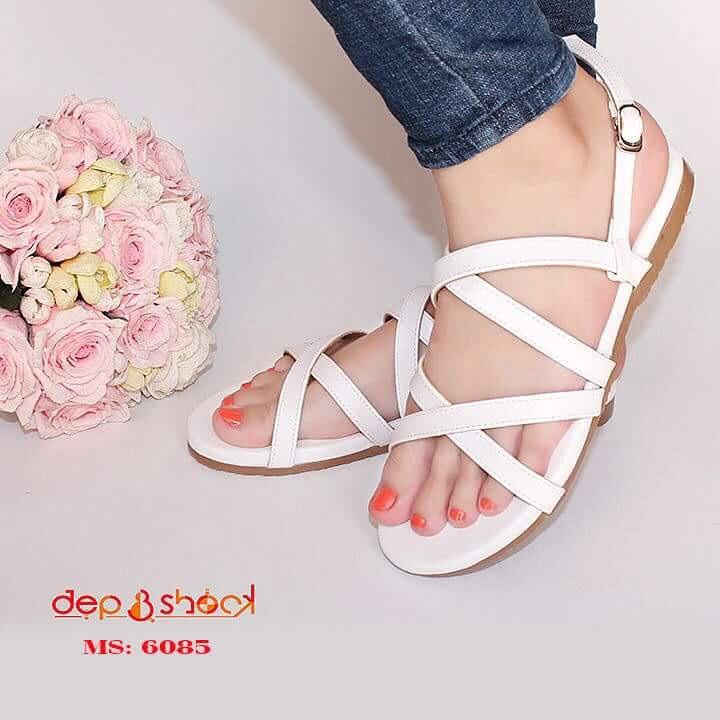 Sandal học sinh quai chéo đế bằng big size 42 43  chĩnh hangx cao cấp Đẹp &amp; shockt MS 6038