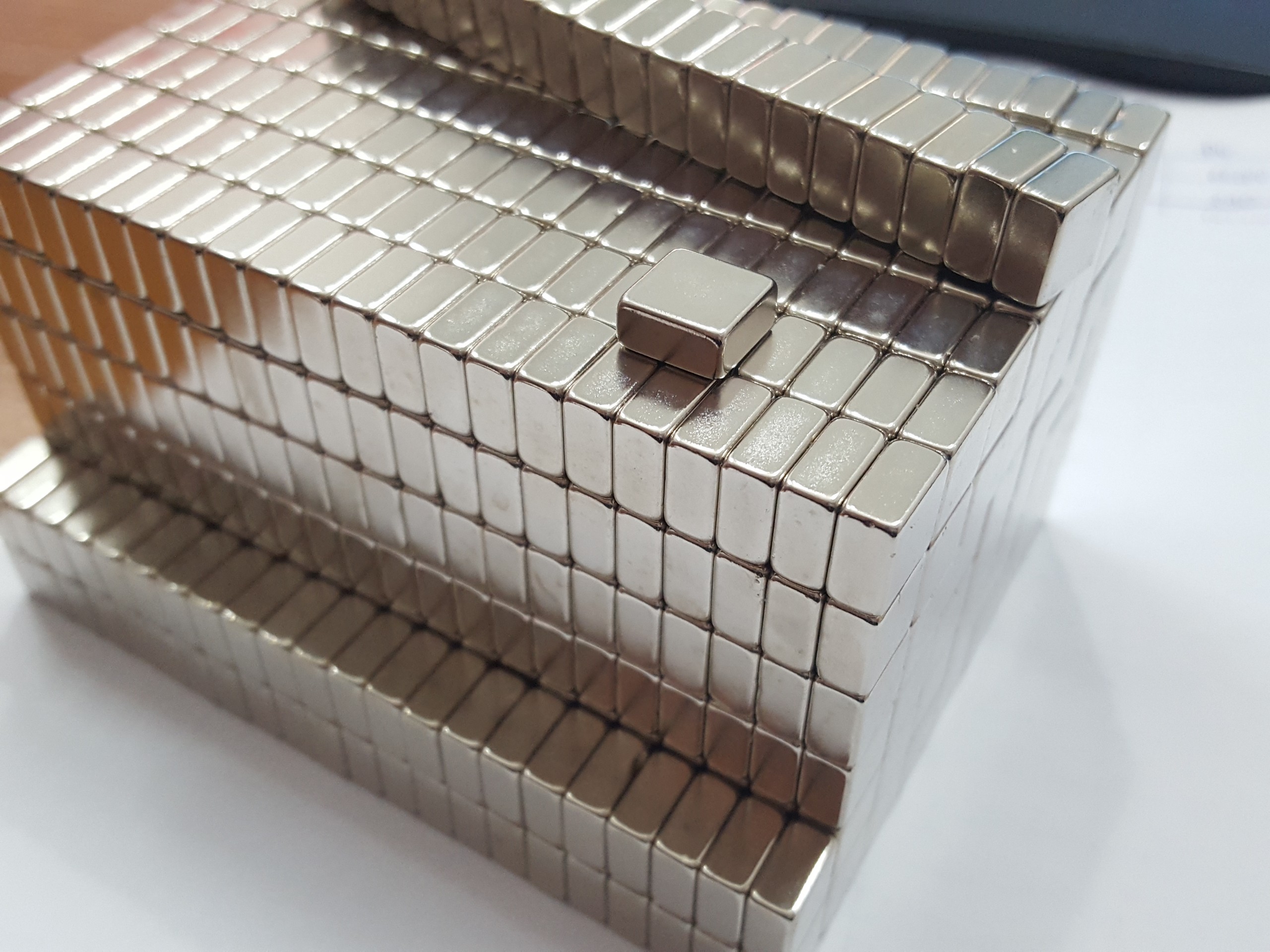 Nam châm viên 10x10x5mm - 30 viên