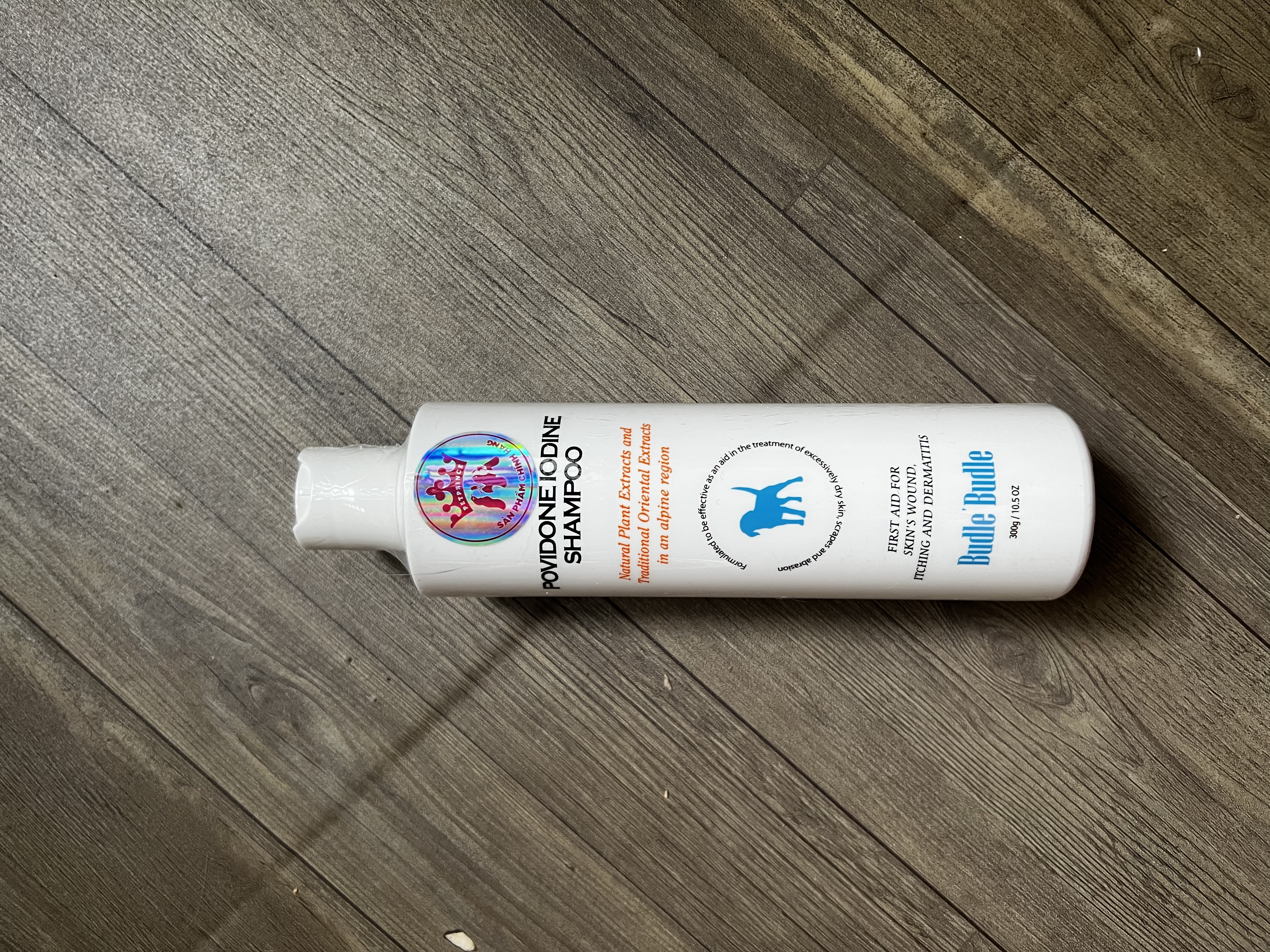 Sữa tắm gội chó chó trị ve, gàu, nấm Budle'Budle Flea & Tick Shampoo Hàn Quốc | Dầu gội cho chó 100% thiên nhiên | Không hoá chất gây hại | An toàn cho thú cưng