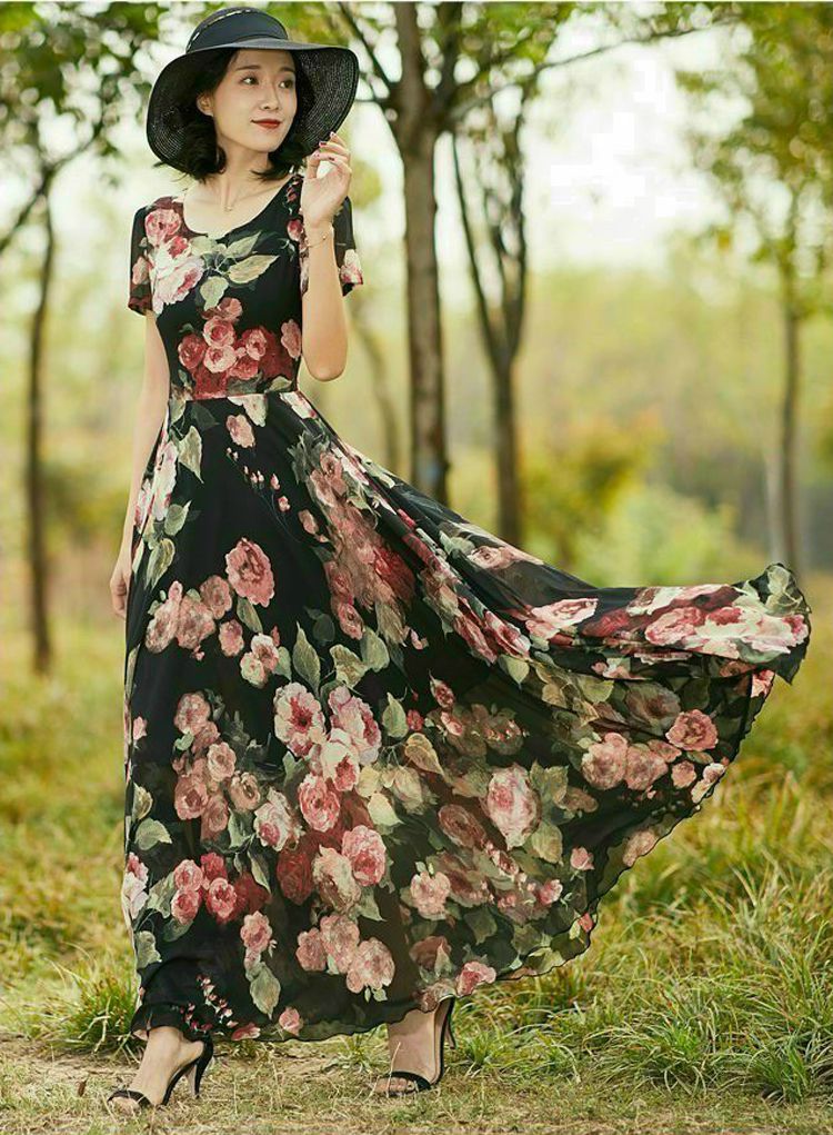 Đầm xòe hoa dáng dài