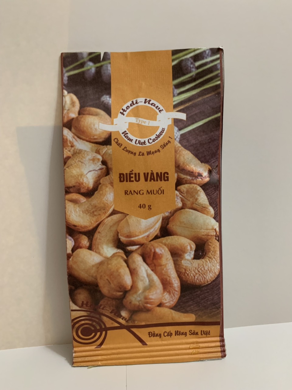 Combo 2 túi hạt điều rang muối 40g Loại hạt lớn, nguyên hạt.
