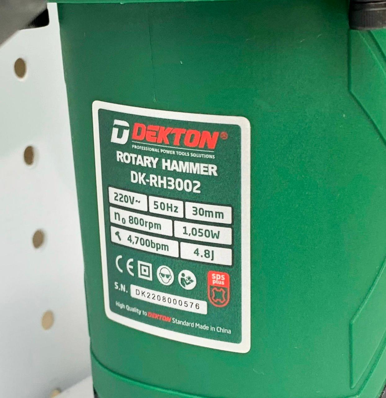 MÁY KHOAN ĐỤC 2 CHỨC NĂNG 1050W 30MM DEKTON DK-RH3002 - HÀNG CHÍNH HÃNG