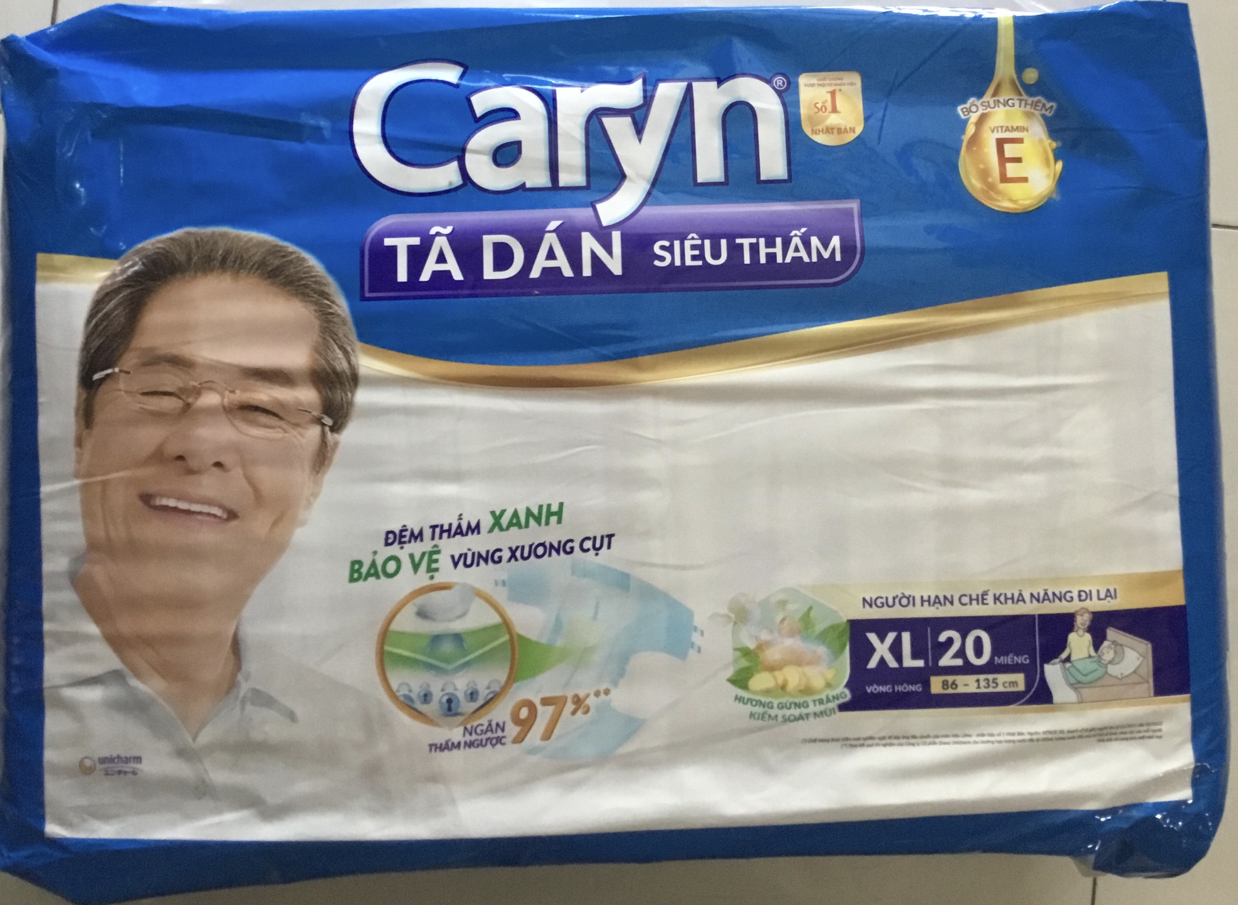 Mẫu mới nhất- Tã dán Caryn XL20 Siêu thấm Đệm thấm xanh bảo vệ vùng xương cụt- Date luôn mới