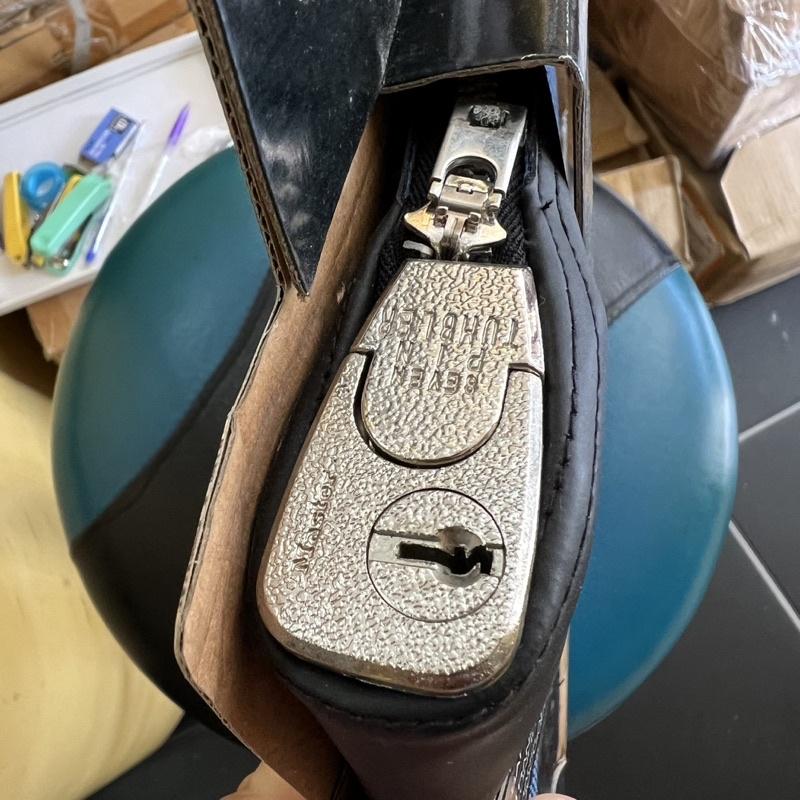 Túi Master Lock 7120D dây kéo kim loại có khóa - MSOFT